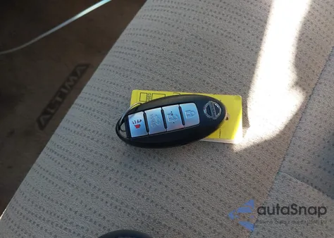 2010 Nissan Altima Hybrid from USA, damaged, VIN 1N4CL2AP4AC111880